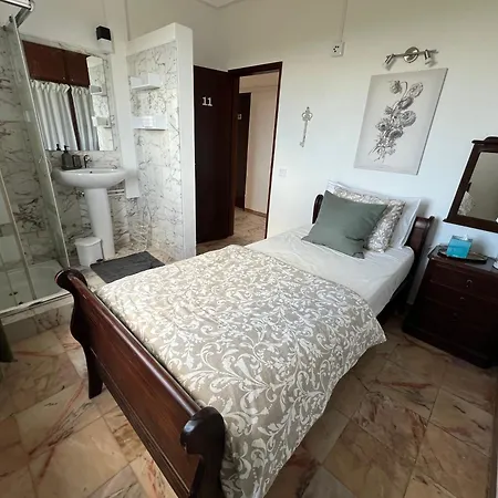 Hostel Ws Family Almádena